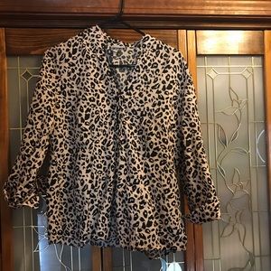Women’s blouse